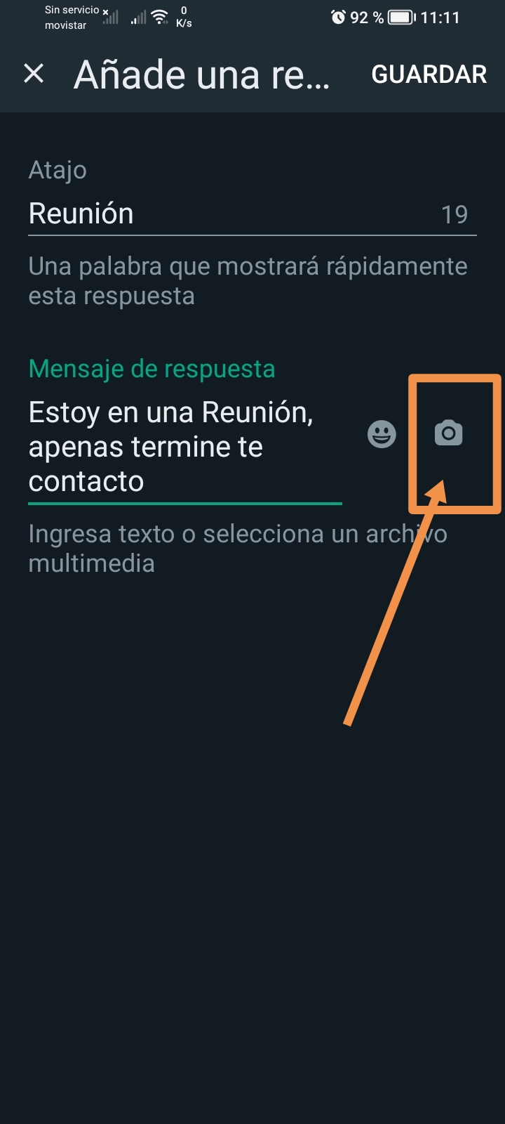 Si escoge agregar multimedia, dale clic en el icono de la cámara